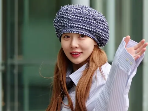 HyunA lên tiếng về tin đồn mang thai