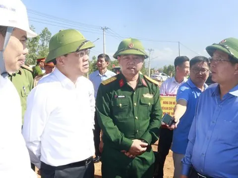 Phó Thủ tướng Hồ Quốc Dũng kiểm tra cao tốc Quy Nhơn – Pleiku thi công xuyên Tết