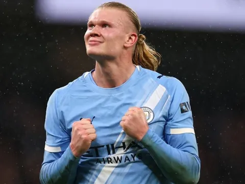 Man City phả hơi nóng vào Arsenal