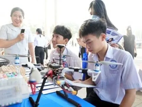 Mở ngành mới theo 'La bàn trí tuệ nhân tạo': Đào tạo đi trước thị trường lao động