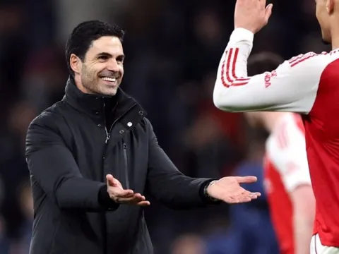 Arteta vượt mặt Mourinho, Wenger