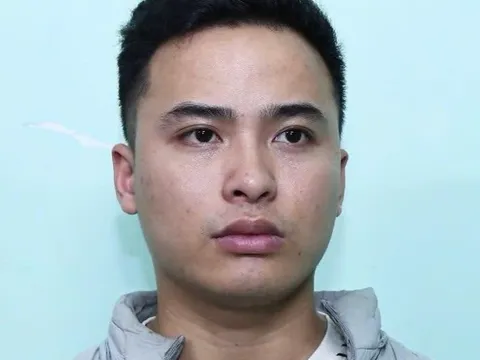 Bắt tạm giam tài xế ô tô kéo lê CSGT khi bị kiểm tra nồng độ cồn