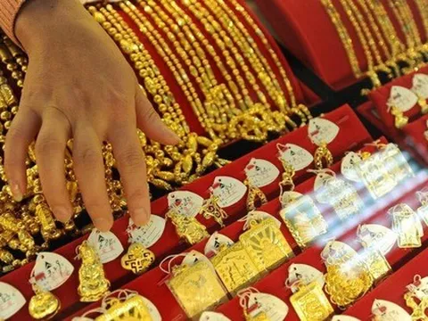 Mua vàng ngày Thần Tài thực sự khiến bạn giàu hơn?