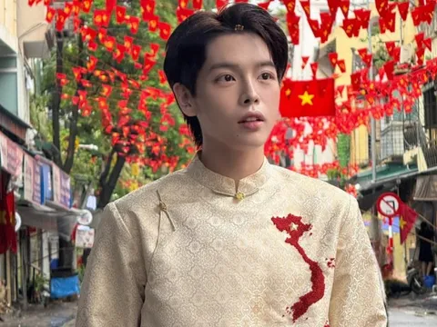 Ngỡ ngàng với số tiền 100 triệu đồng của Đức Phúc