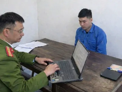 "Nướng" hơn 5 tỷ đồng vào "trò đỏ đen", người đàn ông bị khởi tố