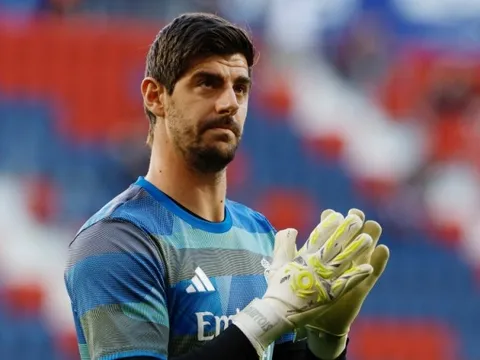 Real Madrid đã tính đến ngày không còn Courtois