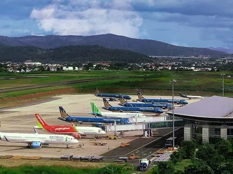 Huỷ toàn bộ chuyến bay, đóng cửa sân bay Đà Lạt: Hành khách đổi, hoàn vé như thế nào?