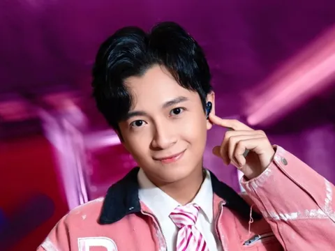 Xôn xao khoảnh khắc Ngô Kiến Huy thân thiết bên một hot girl, dân tình bàn tán