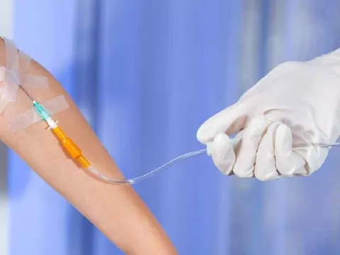 Hiểm họa khôn lường khi tự ý truyền trắng da 0