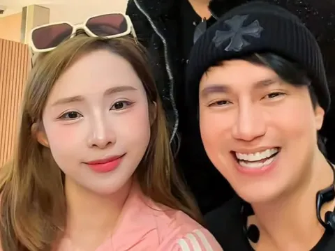 Khoảnh khắc đặc biệt của Quỳnh Nga và Việt Anh ngay sau Tết