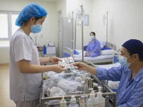 Dự kiến thêm 30 thuốc ung thư và 18 thuốc hiếm vào danh mục bảo hiểm y tế 0