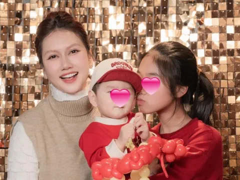 Hương Giang hiếm hoi tiết lộ về 2 con