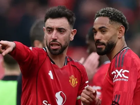 Bruno thăng hoa là lời cảnh tỉnh cho MU