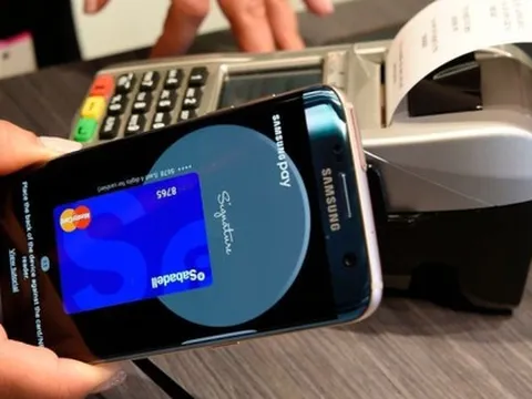 Vì sao nhiều người thích thanh toán thẻ hơn là quét mã QR?