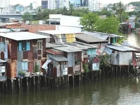 Tin mới về di dời nhà ở trên và ven sông, kênh rạch TPHCM