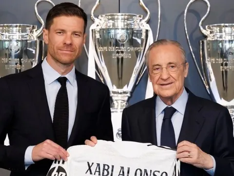 Chủ tịch Perez hối hận vì sa thải Alonso