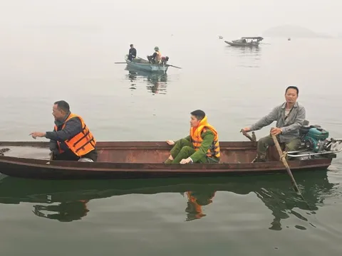 Tặng Huân chương Dũng cảm cho người cứu 6 nạn nhân vụ tai nạn trên hồ Thác Bà