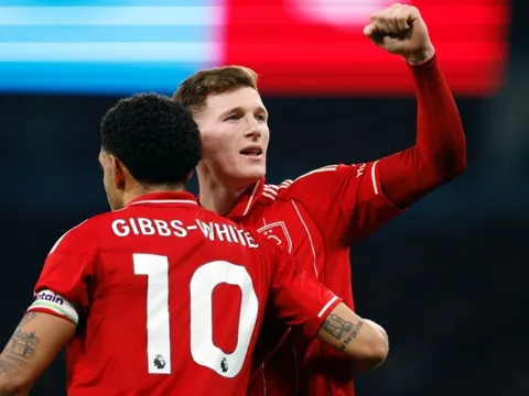 Man City muốn chi 90 triệu bảng cho Anderson