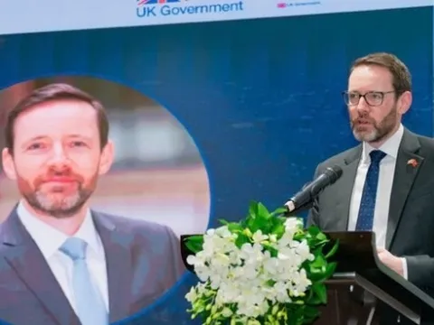 Anh hỗ trợ Việt Nam nâng cao năng lực quản lý thị trường hàng hóa phái sinh