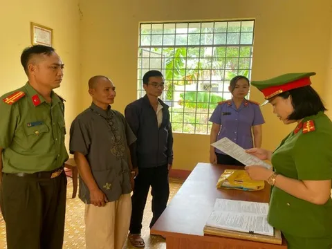 Bắt tạm giam gã đàn ông giở trò đồi bại với con gái khuyết tật của chủ nhà sau chầu nhậu