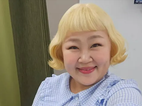 Nữ diễn viên hài Hong Yoon Hwa tiết lộ giảm 40kg nhờ ăn một món