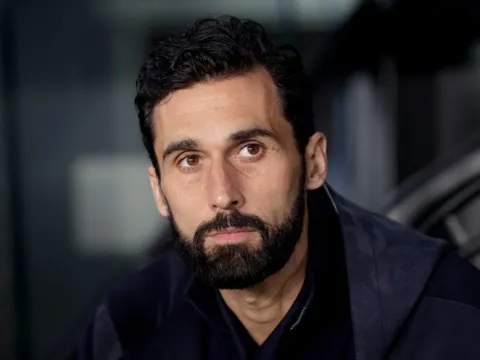 Arbeloa gây sóng gió phòng thay đồ Real Madrid