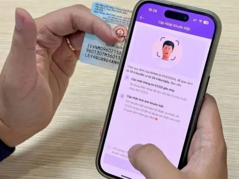 Người đứng tên tài khoản ngân hàng có thể bị hạn chế giao dịch, phong tỏa số dư, thậm chí mời lên công an nếu làm điều này