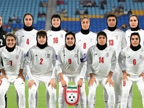 Tuyển nữ Iran bị đe dọa