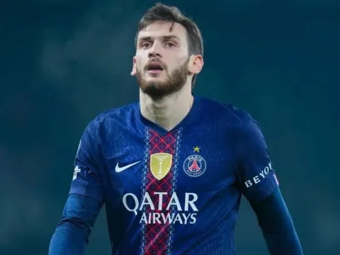 MU tính gây sốc với sao PSG