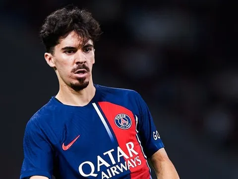 Vitinha chỉ ra vấn đề của PSG thời Messi, Neymar, Mbappe