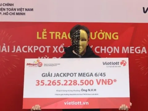 Mua vé số Vielott theo ngày sinh cháu nội, một người ở TP HCM trúng hơn 35,2 tỉ đồng