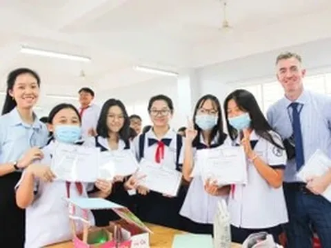 TPHCM dự kiến tuyển sinh tiếng Anh tích hợp không giới hạn địa bàn