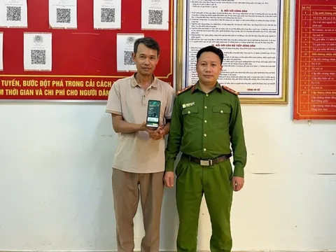 Người đàn ông trả lại 200 triệu chuyển khoản nhầm: "Mình không làm ra thì tuyệt đối không thể giữ cho riêng mình!"