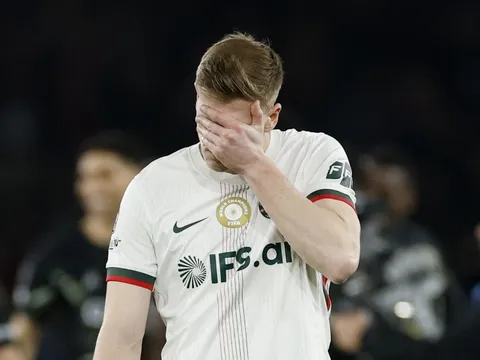 Thảm hoạ thủ môn nhấn chìm Chelsea trên đất Pháp