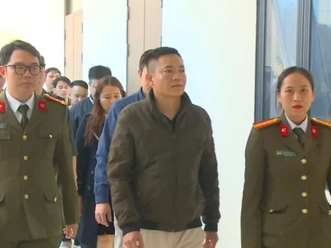 Bắt Giám đốc phòng khám Hoàng Minh Đường: Bán thuốc xương khớp 'gia truyền' giả, thu 227 tỷ từ 80.000 nạn nhân