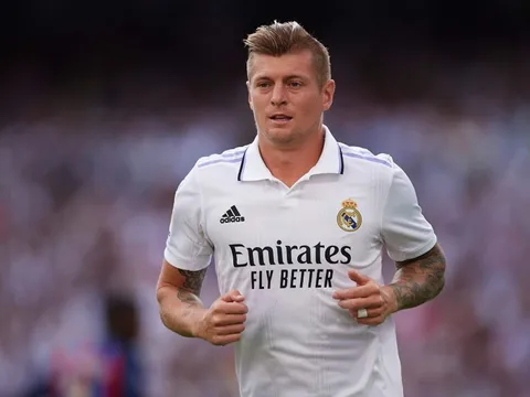 Kroos gửi thông điệp đặc biệt cho Valverde sau đêm bùng nổ