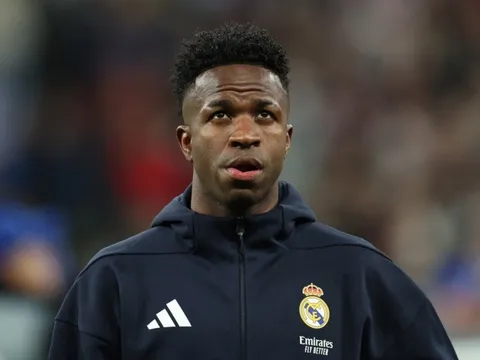 Ba tài năng trẻ MU về chung 'một nhà' với Vinicius