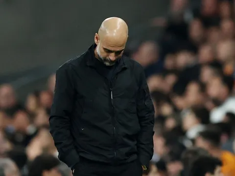 Sai lầm của Guardiola khiến Manchester City sụp đổ