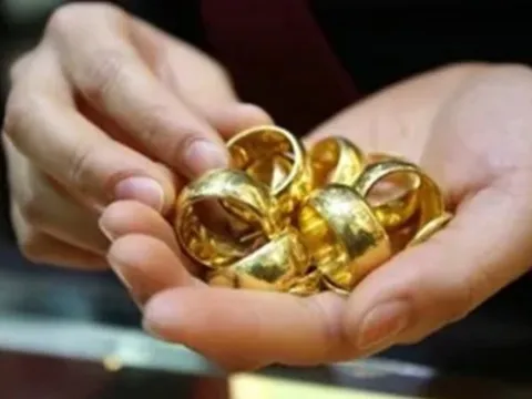 Lật tẩy chiêu trò bán vàng giả, người dân cần cảnh giác kẻo bị lừa