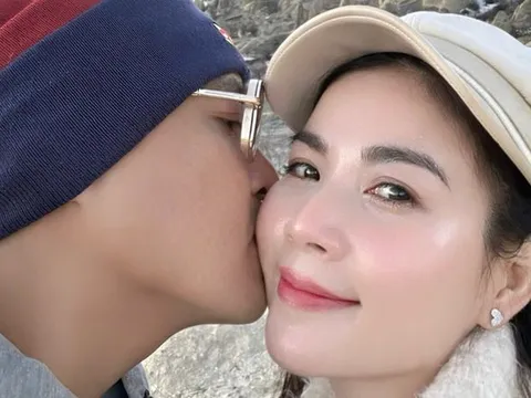 Choáng với số vàng Kha Ly được tặng vào sinh nhật