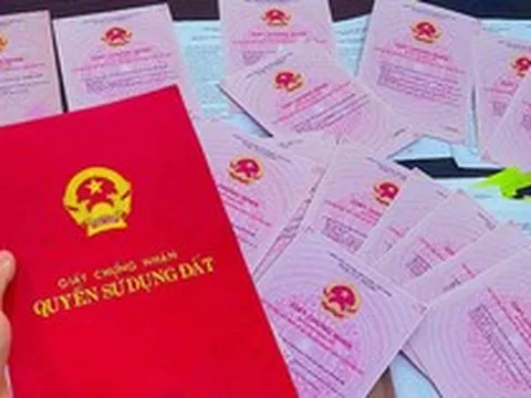 Chủ nợ ngỡ ngàng vì xuất hiện ngôi nhà lạ trên mảnh đất đang thế chấp ngân hàng