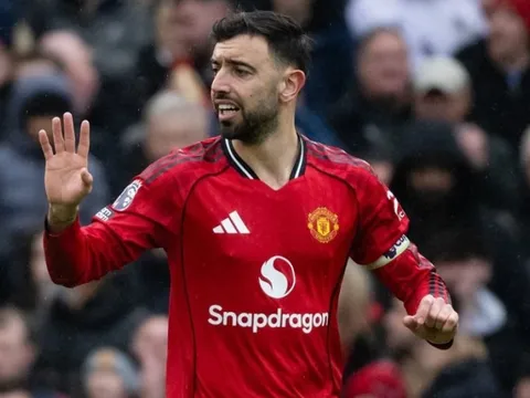 Bruno Fernandes đi vào lịch sử