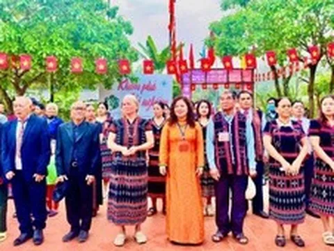 Chùm ảnh: Cử tri cả nước nô nức tham gia "Ngày hội non sông"