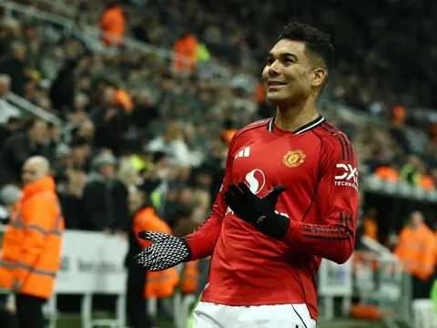 Carrick nghĩ gì về tương lai Casemiro?