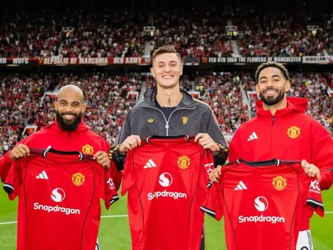 Bộ tứ nguyên tử sẽ định hình tương lai Manchester United