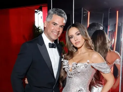 Jessica Alba và Cash Warren hoàn tất ly hôn: Hé lộ thỏa thuận quyền nuôi con và phân chia tài sản