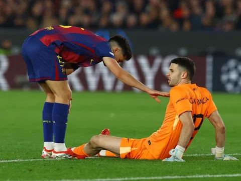 Cú sốc với Barcelona