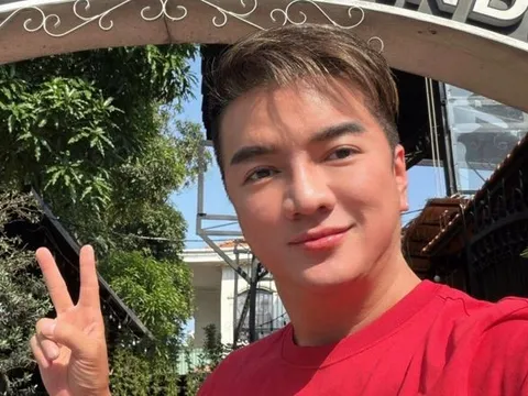 Đàm Vĩnh Hưng lập kỷ lục mới