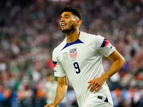 Fulham bất ngờ có tân binh giữa tháng 3