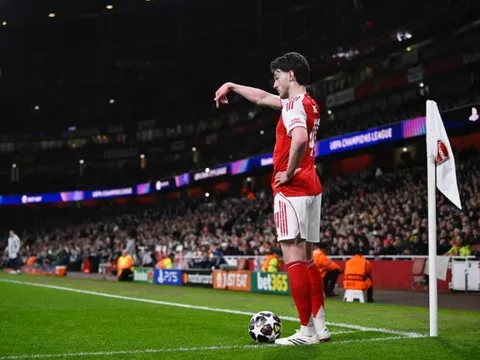 Arsenal đúng, phần còn lại của Premier League sai